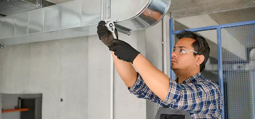 Our Clogged Air Duct Repair Services in Oak Lawn, IL